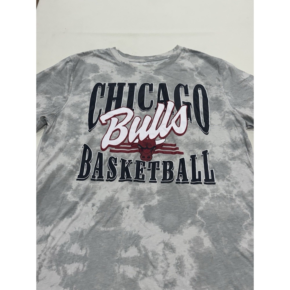 Retro Chicago Bulls Shirt Size Men's Medium Gray Camo